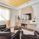Sirena Hotel 3*